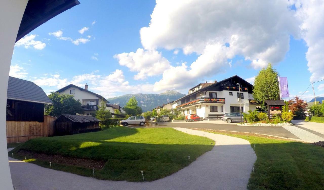 The Jungle Apartments And Rooms Bled Bagian luar foto