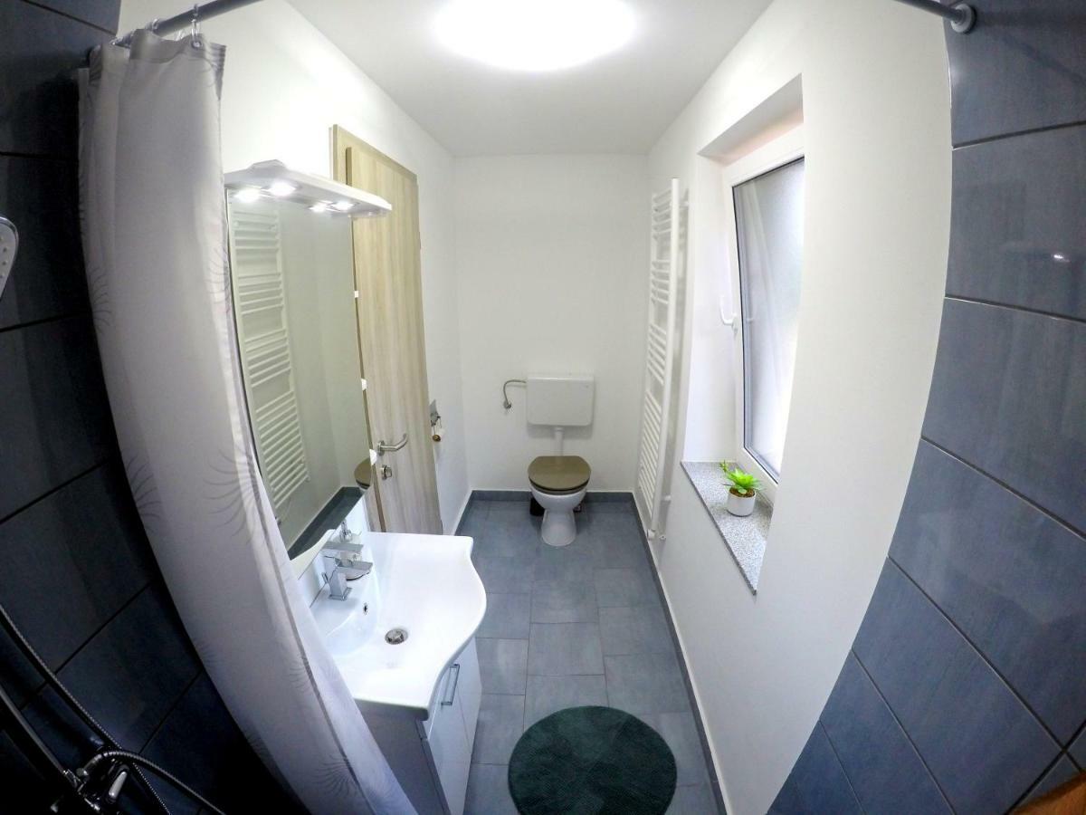 The Jungle Apartments And Rooms Bled Bagian luar foto